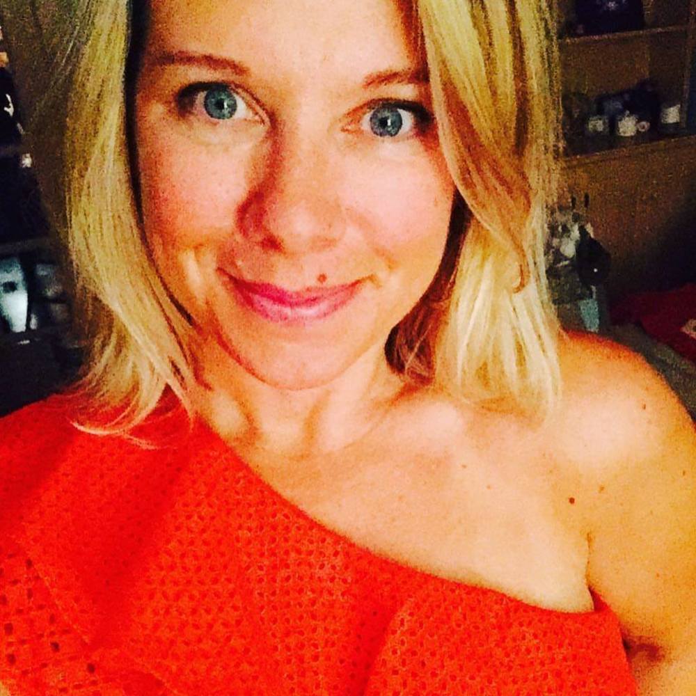 Meet your Posher, Carrie